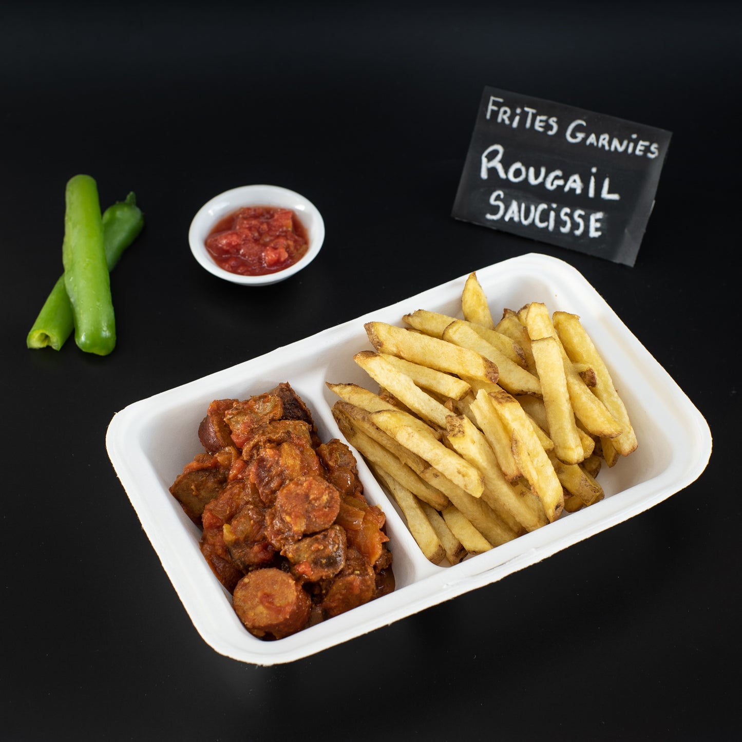 Frites garnies - Rougail saucisses